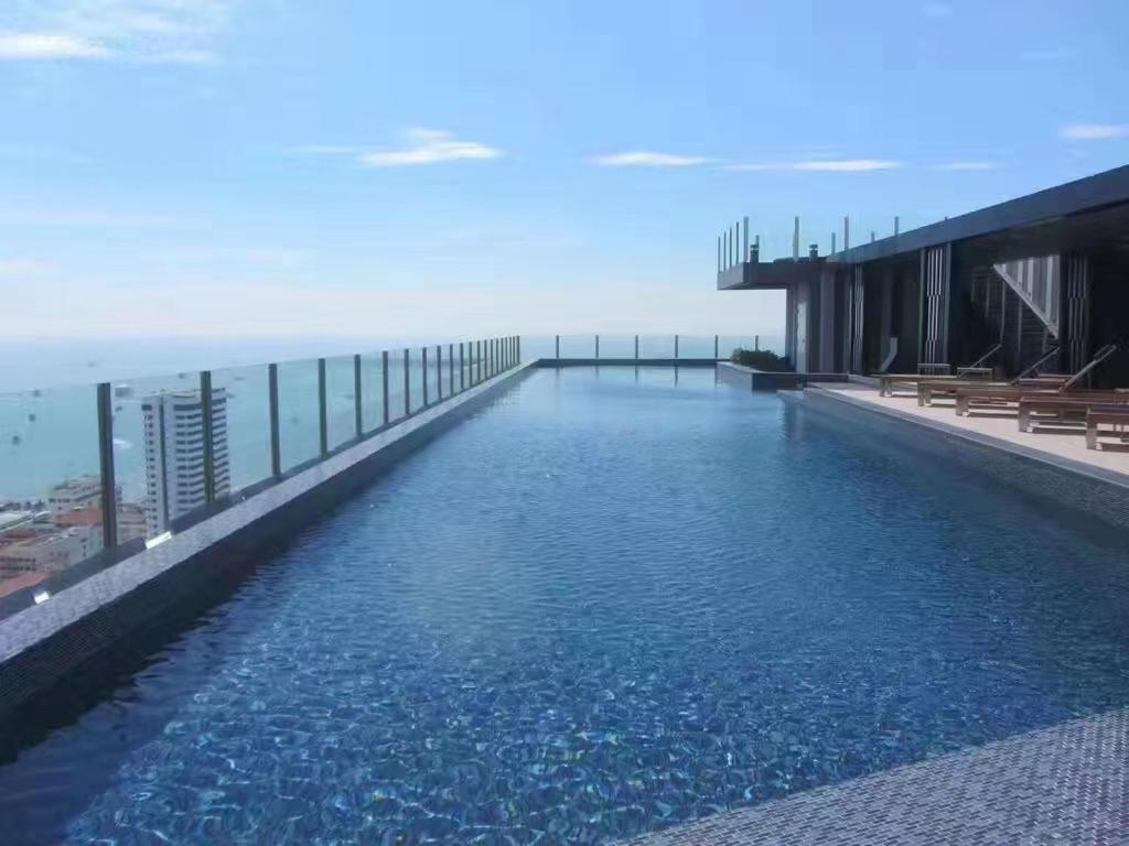 Appartement The Base à Pattaya Extérieur photo